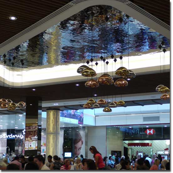 Westfield Stratford City, Lower Ground Floor, Food Court, Edelstahl Decke, Typ EXYD-M